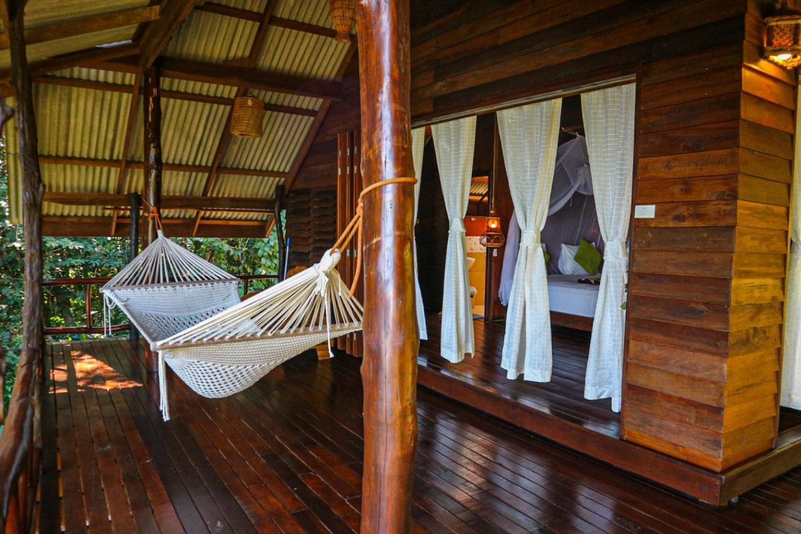 Hillhouse - Koh Yao Noi Bed and Breakfast Exteriör bild