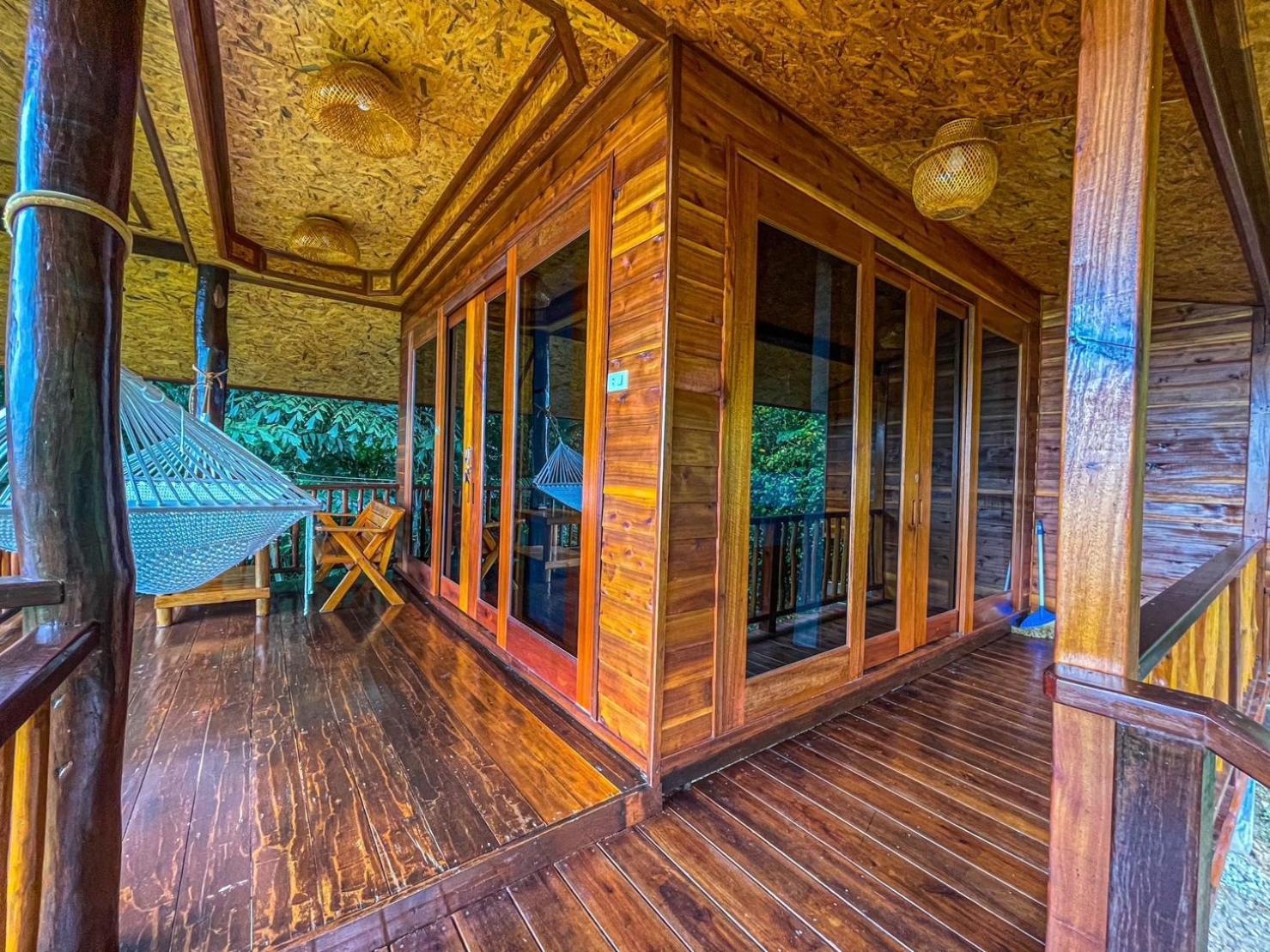 Hillhouse - Koh Yao Noi Bed and Breakfast Exteriör bild