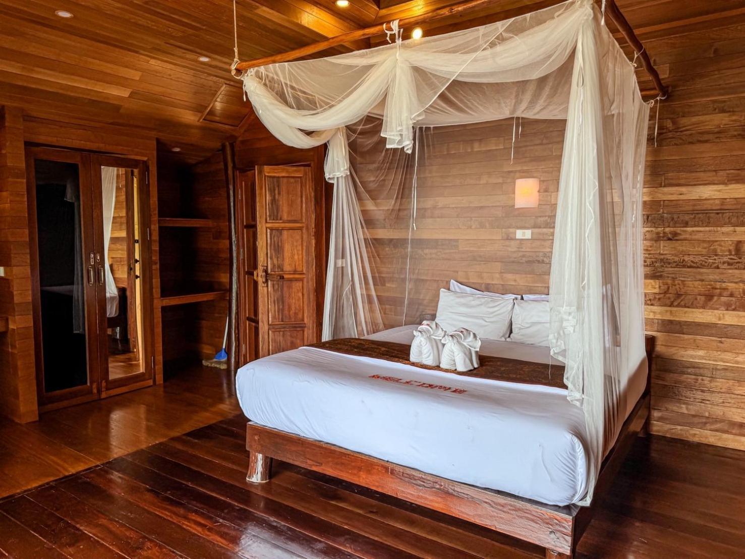 Hillhouse - Koh Yao Noi Bed and Breakfast Exteriör bild